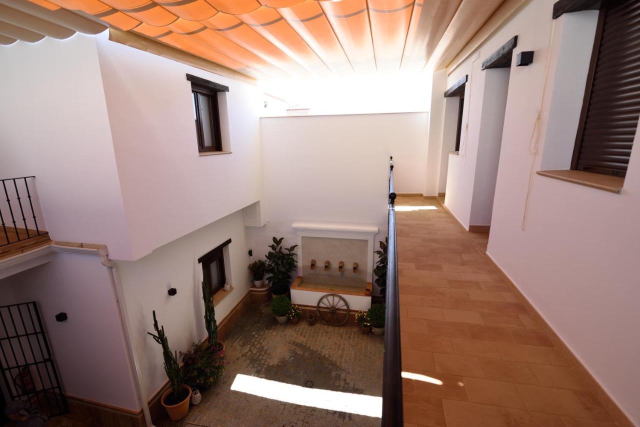 Hostal Rural Santa Habitaciones Aldea D埃尔罗西奥 外观 照片
