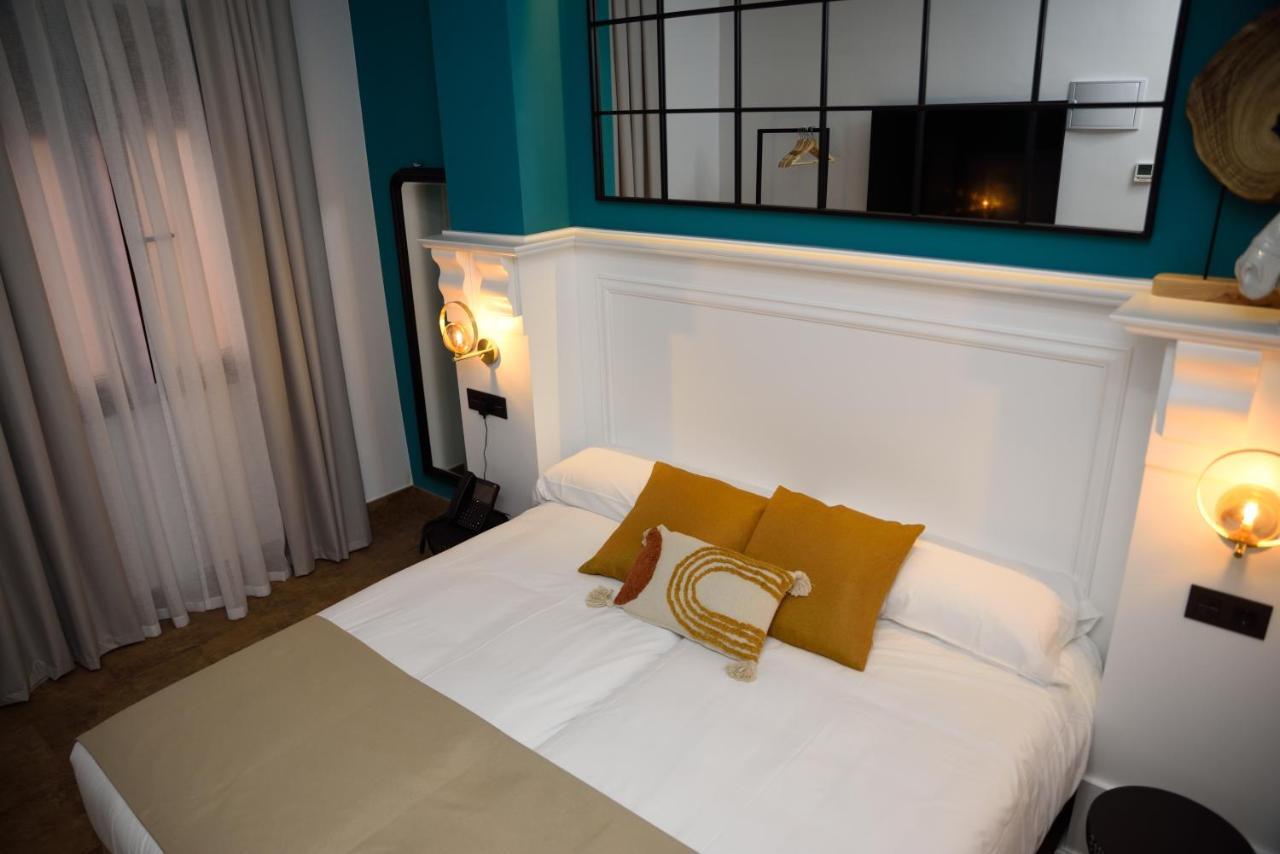 Hostal Rural Santa Habitaciones Aldea D埃尔罗西奥 外观 照片