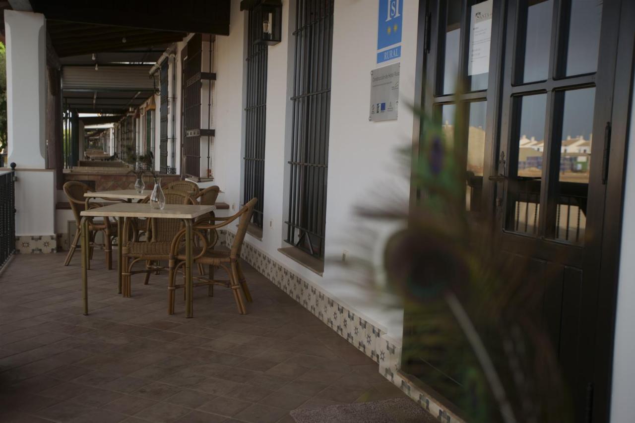 Hostal Rural Santa Habitaciones Aldea D埃尔罗西奥 外观 照片